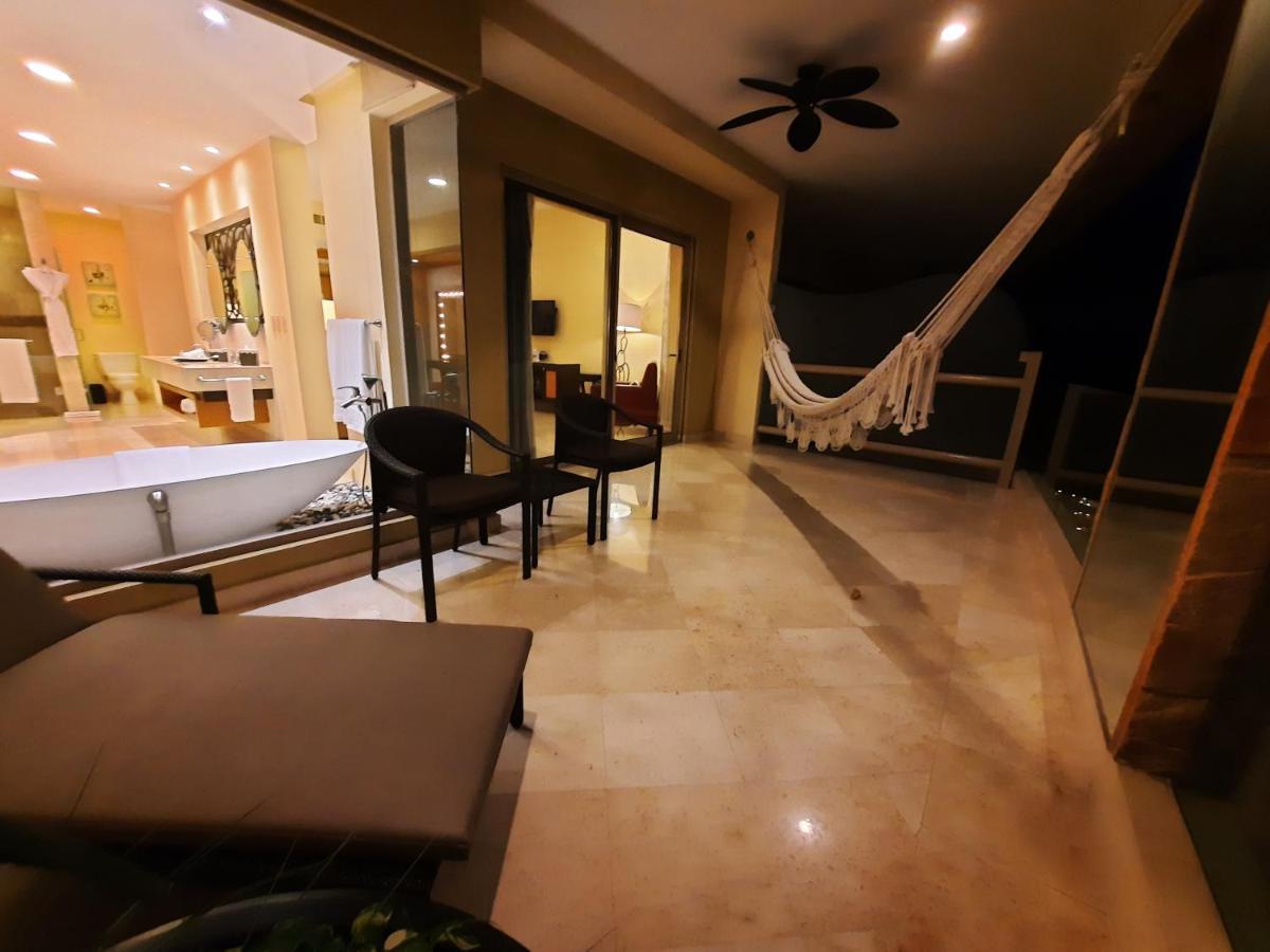 Suites At Garza Blanca Preserve Resort & Spa 巴亞爾塔港 外观 照片